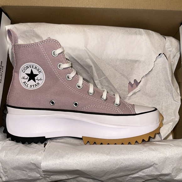 Run Star Hike Hi Converse Platform Hightops - Picture 9 of 11